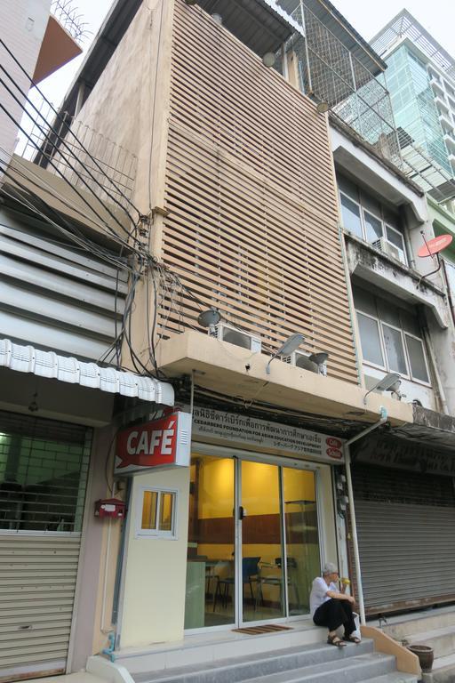 Cb Ekkamai Hotel Bangkok Ngoại thất bức ảnh