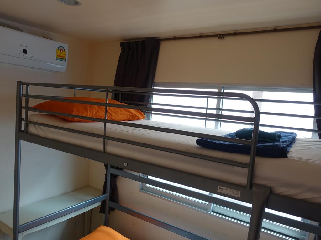Cb Ekkamai Hotel Bangkok Ngoại thất bức ảnh